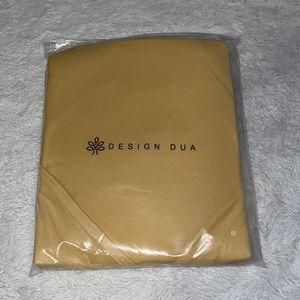 Design dua pre folded swaddle